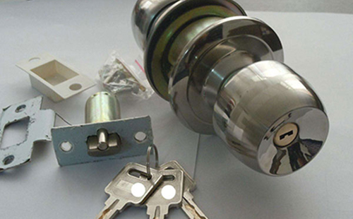 龙凤24小时上门开锁公司